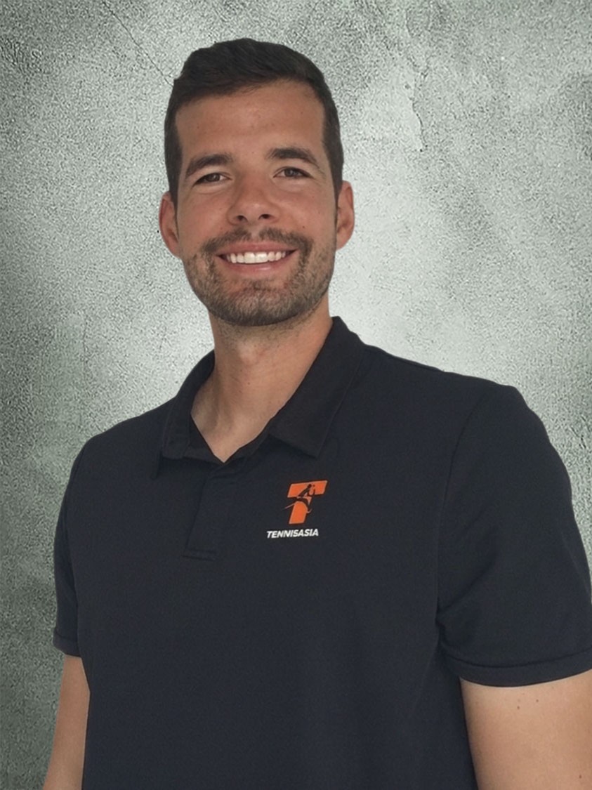 https://www.lrc.com.hk/storage/assets/574ab357-8a67-41cd-839b-93733ed791fa/Viktor_F.jpg
